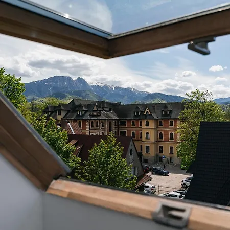 Brzozova - Loftaffair Apartman *